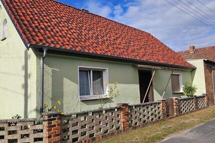Haus Altdöbern - 4 Zimmer, 886 m&sup2;, 120.000&euro; | Angebot:27463874