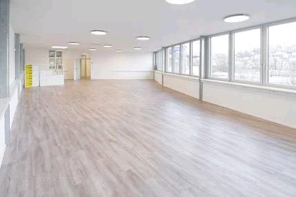 Büros neu und top Austattung zimmer