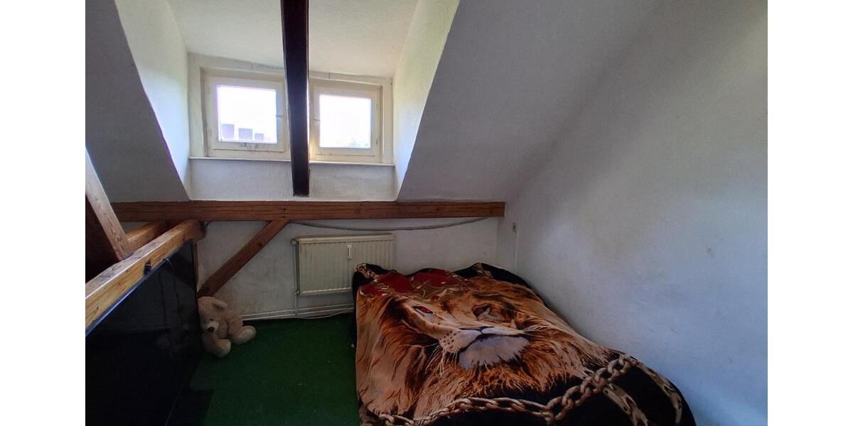 Dachgeschoßwohnung Northeim - 2 Zimmer, 40 m&sup2;, 180&euro; | Angebot:26342174