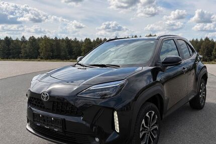 Toyota Yaris Cross 6.950 km 24.990 &euro; Kiel 24109