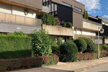 2-Zi Eigentumswohnung in attraktiver Lage: 81 m² , ca. 15 m² Balkon, Garage 2 zimmer