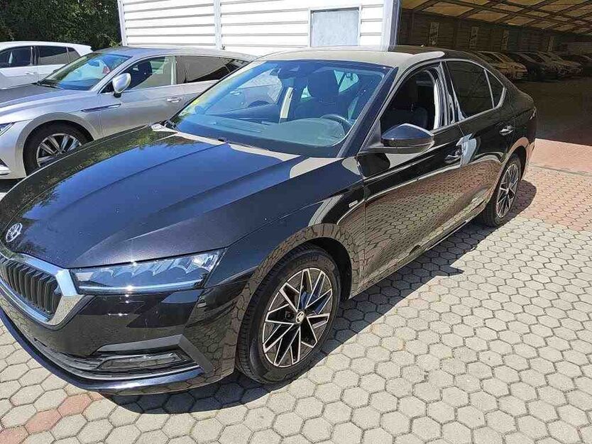 Skoda Octavia 64.980 km 22.740 € Wackersdorf 92442