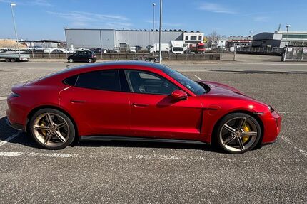 Porsche Taycan 115.685 km 77.490 &euro; Singen 78224