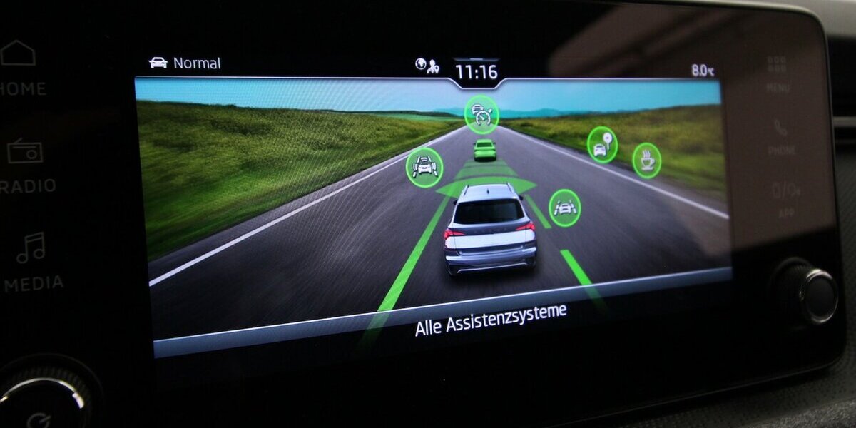 Skoda Kamiq TSI OPF 7-DSG Selection LED+KAMERA+ACC 22.955 km 23.890 &euro; Hagenow 19230