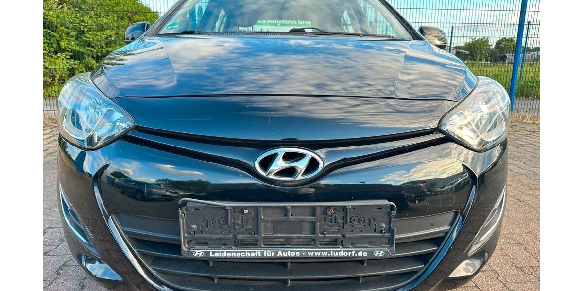Hyundai i20 152.000 km 2.999 &euro; Castrop-Rauxel 44579