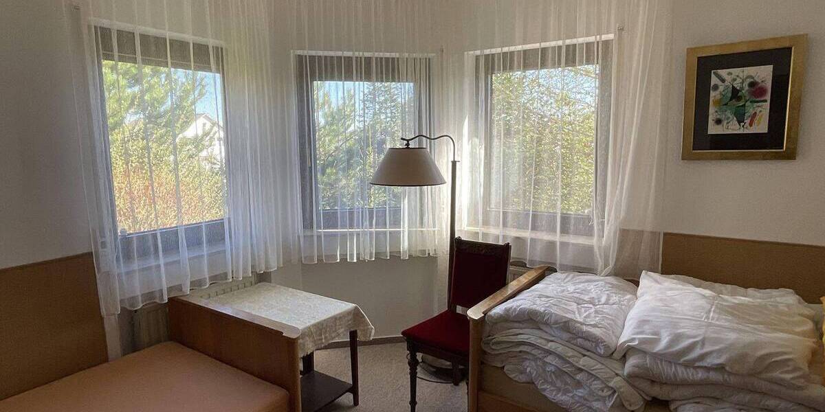 Einfamilienhaus Bad Kissingen Garitz - 8 Zimmer, 198 m&sup2;, 430.000&euro; | Angebot:26388813