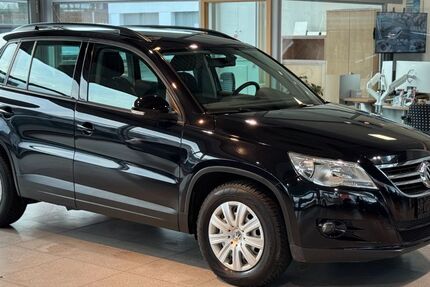 VW Tiguan 186.000 km 6.370 &euro; Hessisch Lichtenau 37235