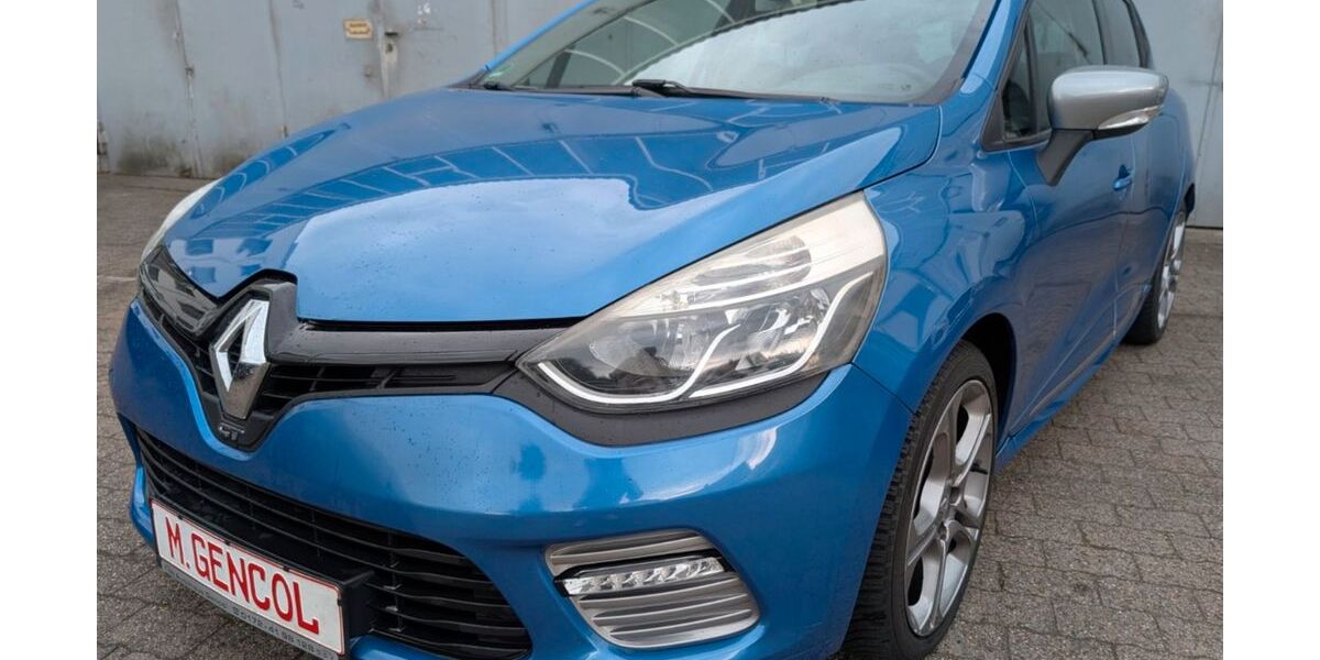 Renault Clio 140.263 km 8.890 &euro; WIESLOCH 69168