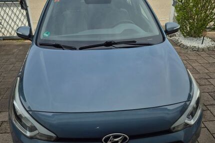 Hyundai i20 83.980 km 6.950 &euro; München 80797