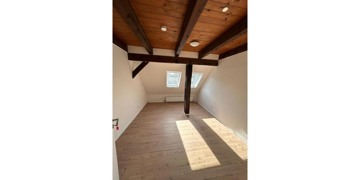 Maisonettenwohnung Algermissen - 6 Zimmer, 160 m&sup2;, 1.200&euro; | Angebot:24841248