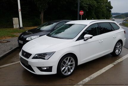 Seat Leon 98.000 km 12.490 € Altdorf 90518