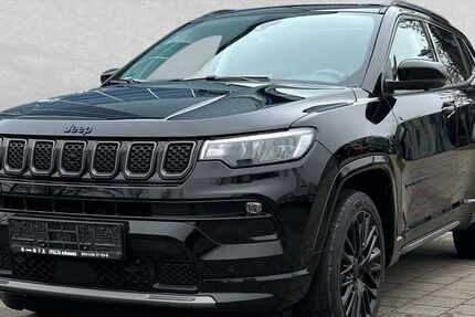 Jeep Compass 33.800 km 29.999 &euro; Regensburg 93059