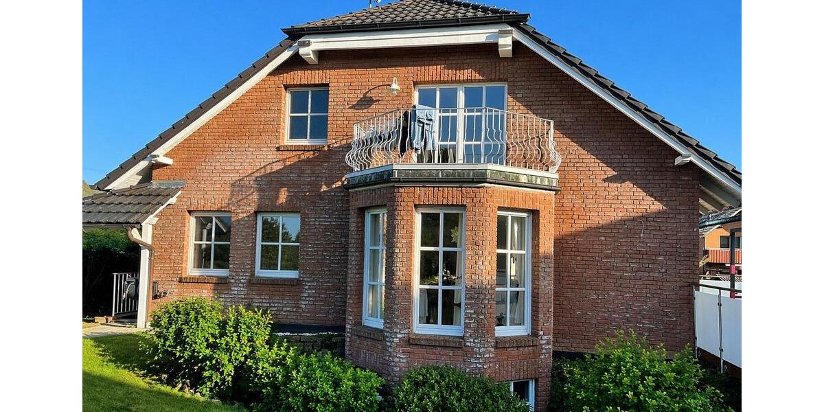 Einfamilienhaus Uslar - 6 Zimmer, 216 m&sup2;, 370.000&euro; | Angebot:26736941