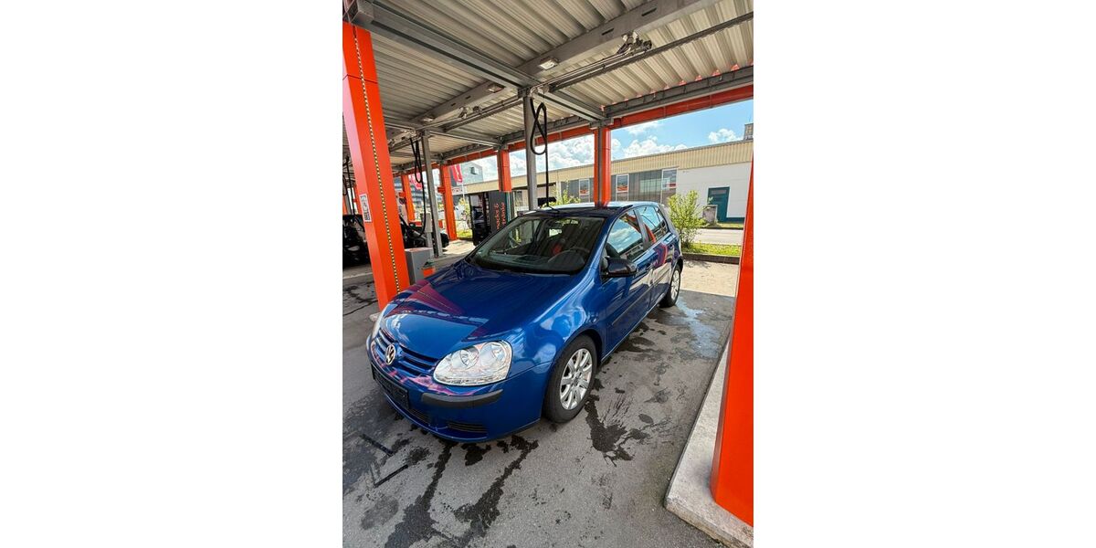 VW Golf 189.000 km 3.890 &euro; Weingarten 88255