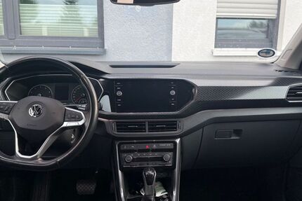 VW T-Cross 104.000 km 17.500 € Eschweiler 52249