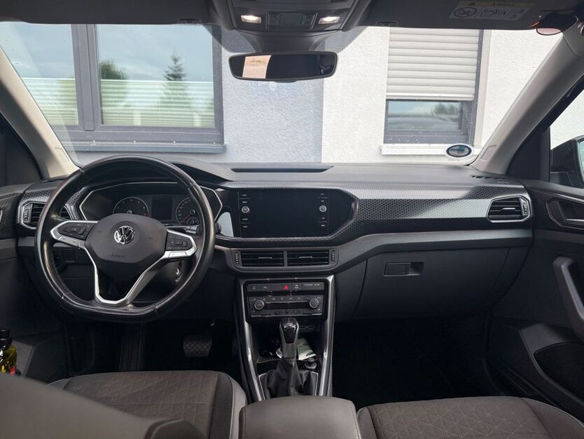 VW T-Cross 104.000 km 17.800 € Eschweiler 52249