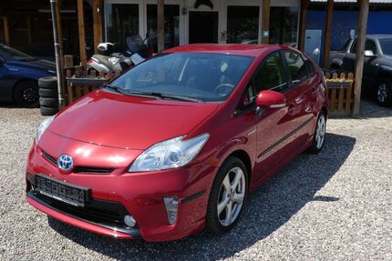 Toyota Prius 161.218 km 7.990 &euro; Dresden 01219