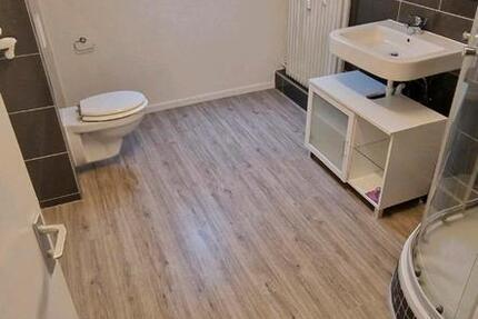 helle Dachgeschosswohnung in Nanzdietschweiler zimmer