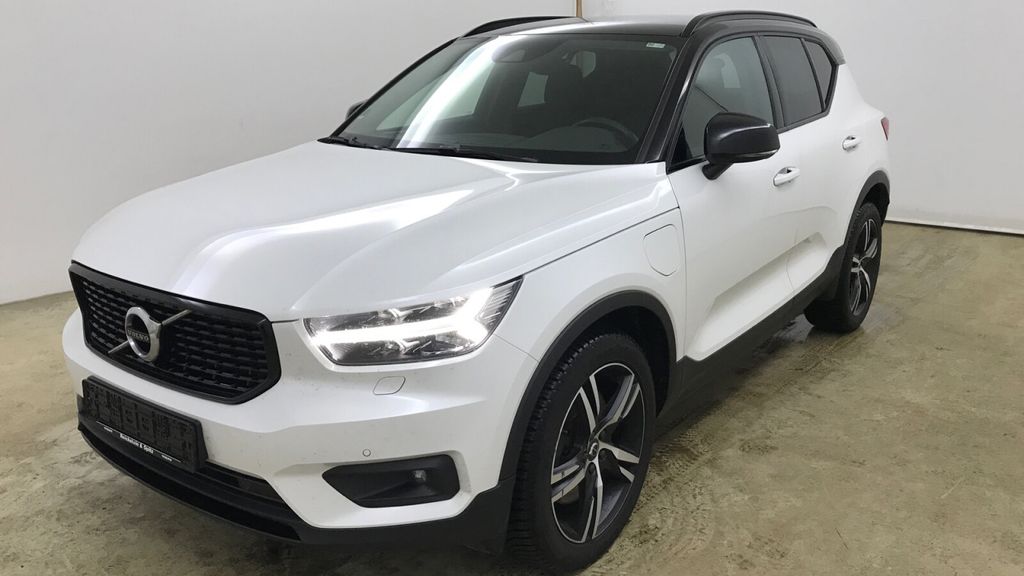 Volvo XC40 124.942 km 22.080 &euro; Eschborn 65760