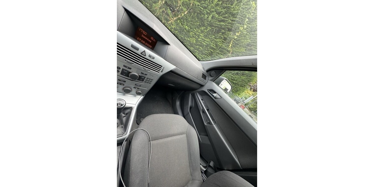 Opel Astra 190.000 km 2.250 &euro; Paderborn 33104