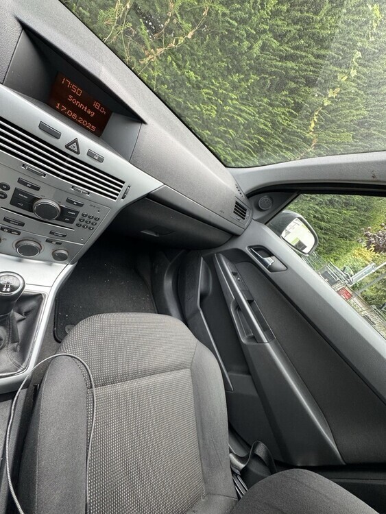 Opel Astra 190.000 km 2.250 € Paderborn 33104
