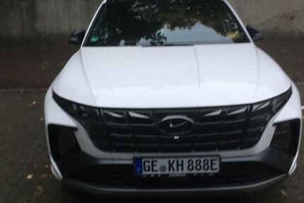 Hyundai TUCSON 12.500 km 31.500 &euro; Gelsenkirchen 45879