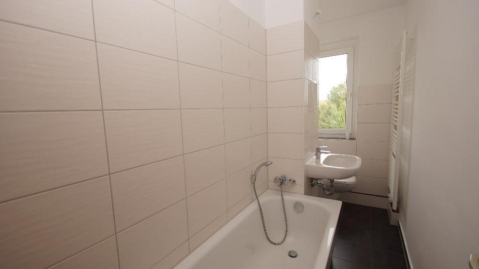 Etagenwohnung Dippoldiswalde - 3 Zimmer, 59 m&sup2;, 363&euro; | Angebot:26130446