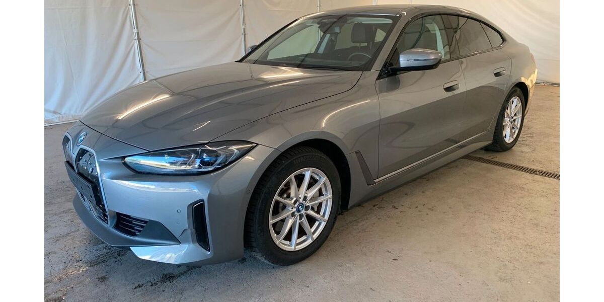 BMW i4 14.400 km 36.450 € Steinbach-Hallenberg OT Herges-Hallenberg 98587