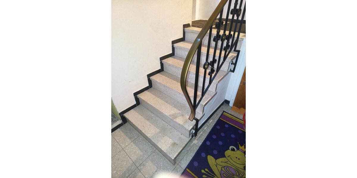 Einfamilienhaus Bullay - 7 Zimmer, 100 m&sup2;, 175.000&euro; | Angebot:24272390
