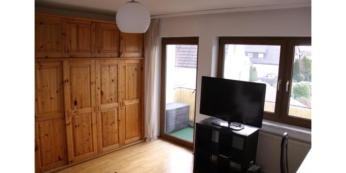 Etagenwohnung Vöhringen - 1 Zimmer, 17 m&sup2;, 270&euro; | Angebot:25497558