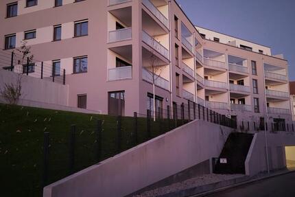 Wohnung Schorndorf - 2 Zimmer, 74 m&sup2;, 980&euro; | Angebot:25047414