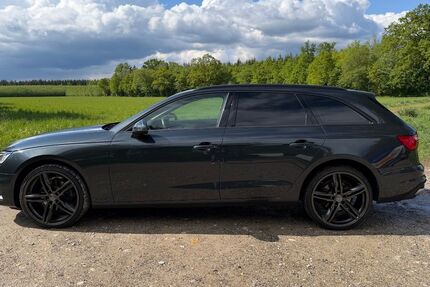 Audi A4 59.000 km 21.900 &euro; Krailling 82152