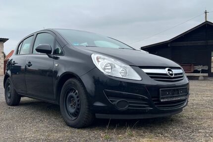 Opel Corsa 105.000 km 2.400 &euro; Hörsel OT laucha 99880