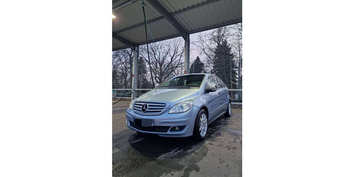 Mercedes-Benz B 150 223.000 km 3.800 &euro; Leverkusen 51377