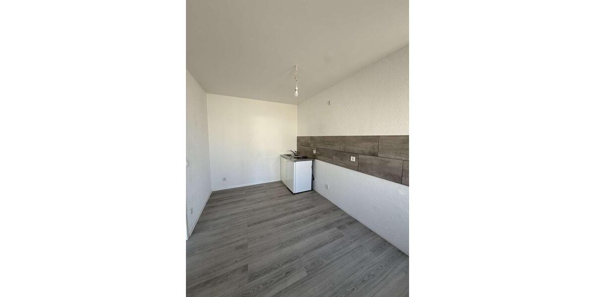 Erdgeschoßwohnung Völklingen - 3 Zimmer, 88 m&sup2;, 725&euro; | Angebot:25415948