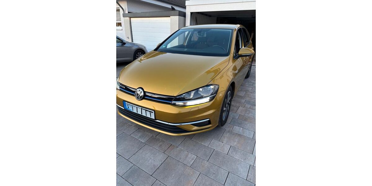 VW Golf 39.082 km 16.000 &euro; Wallertheim 55578