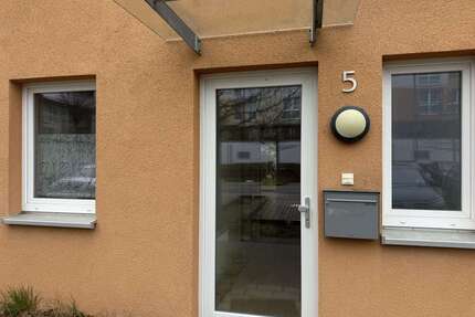 Haus zum Mieten in Hannover 1.402 € 133.4 m²
