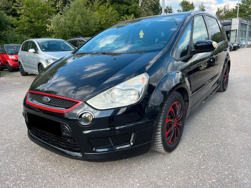 Ford S-Max 220.000 km 2.500 € Freiburg 79108