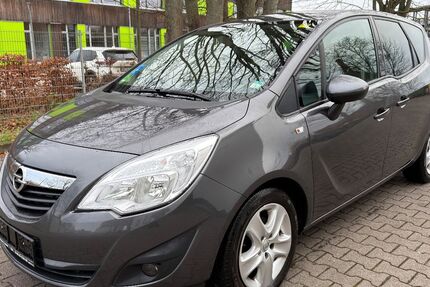 Opel Meriva 175.000 km 3.699 &euro; Lübeck 23560