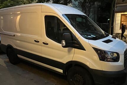 Ford Transit 130.000 km 11.750 € Hamburg 20459