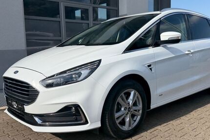 Ford S-Max 211.000 km 13.990 &euro; Hilden 40721