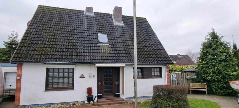 Einfamilienhaus Wesselburen - 4 Zimmer, 120 m&sup2;, 1.100&euro; | Angebot:26392070