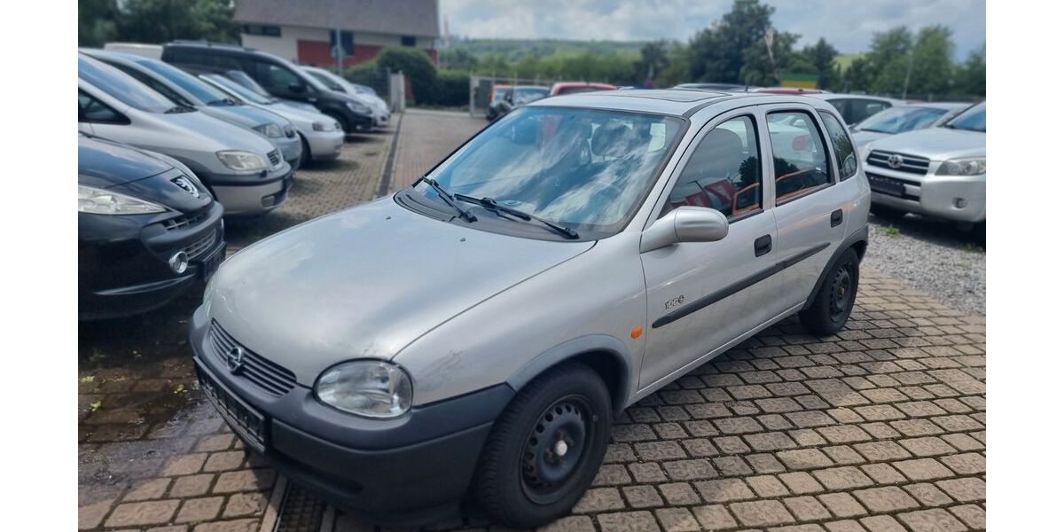 Opel Corsa 57.000 km 1.600 &euro; Randersacker 97236