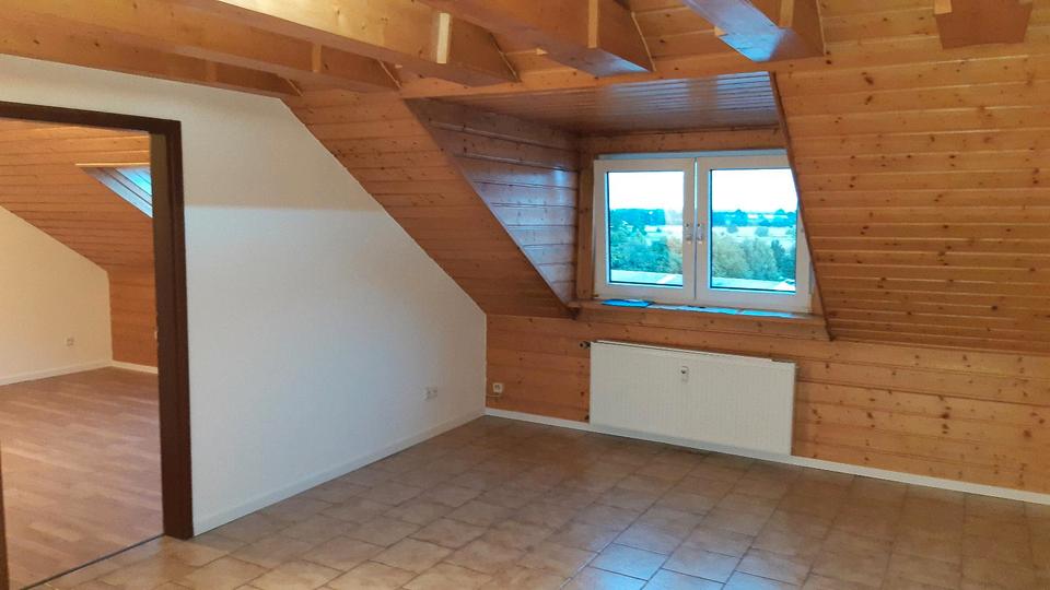 Dachgeschoßwohnung Bischofsheim - 2 Zimmer, 55 m&sup2;, 185.000&euro; | Angebot:26121507
