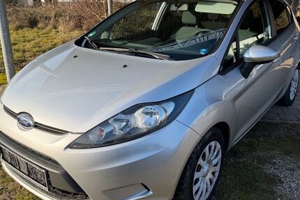 Ford Fiesta 93.000 km 5.900 &euro; Wehr 79664