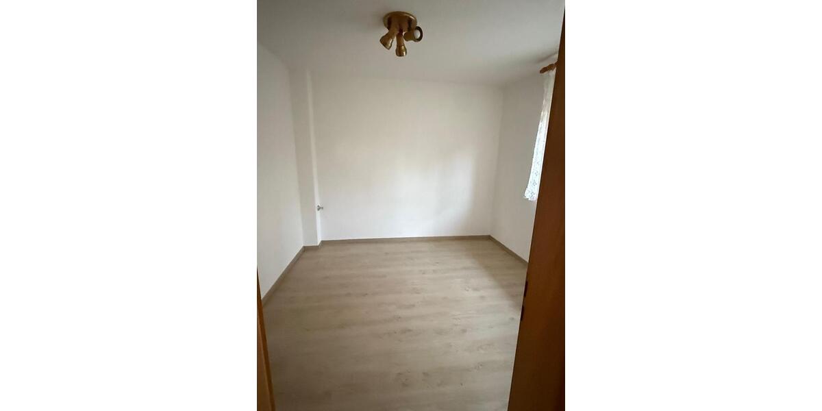 Einfamilienhaus Wuppertal Unterbarmen - 5 Zimmer, 160 m&sup2;, 1.900&euro; | Angebot:24554258