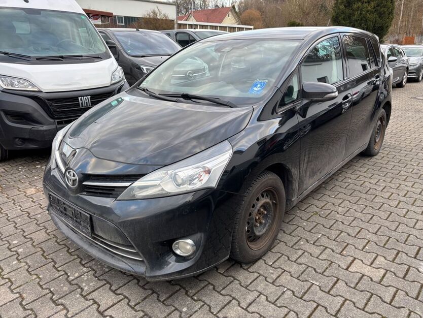 Toyota Verso 259.000 km 5.499 € Gundremmingen 89355