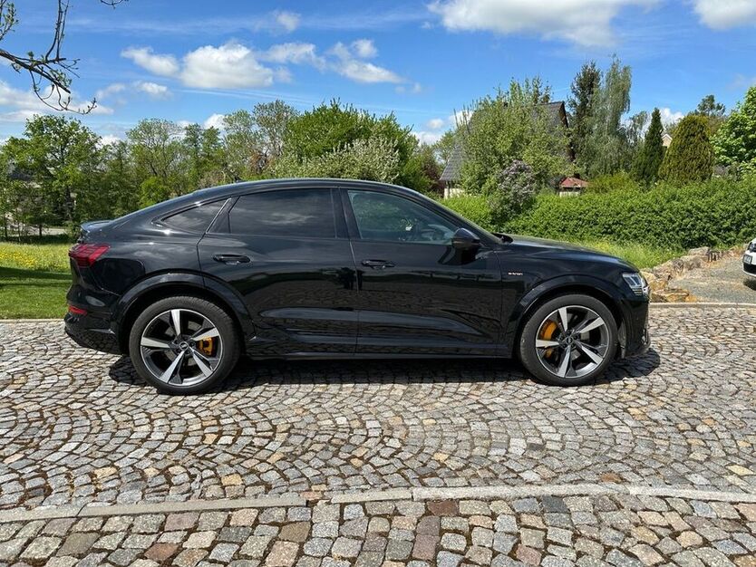 e-tron