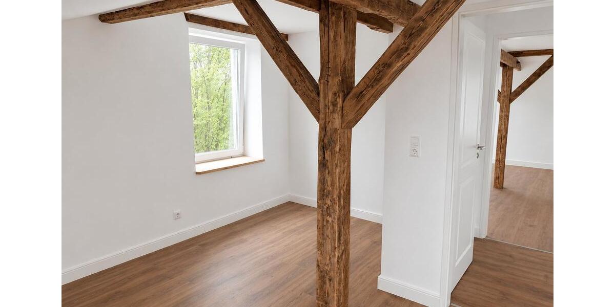 Maisonettenwohnung Heide - 6 Zimmer, 150 m&sup2;, 1.450&euro; | Angebot:26649680