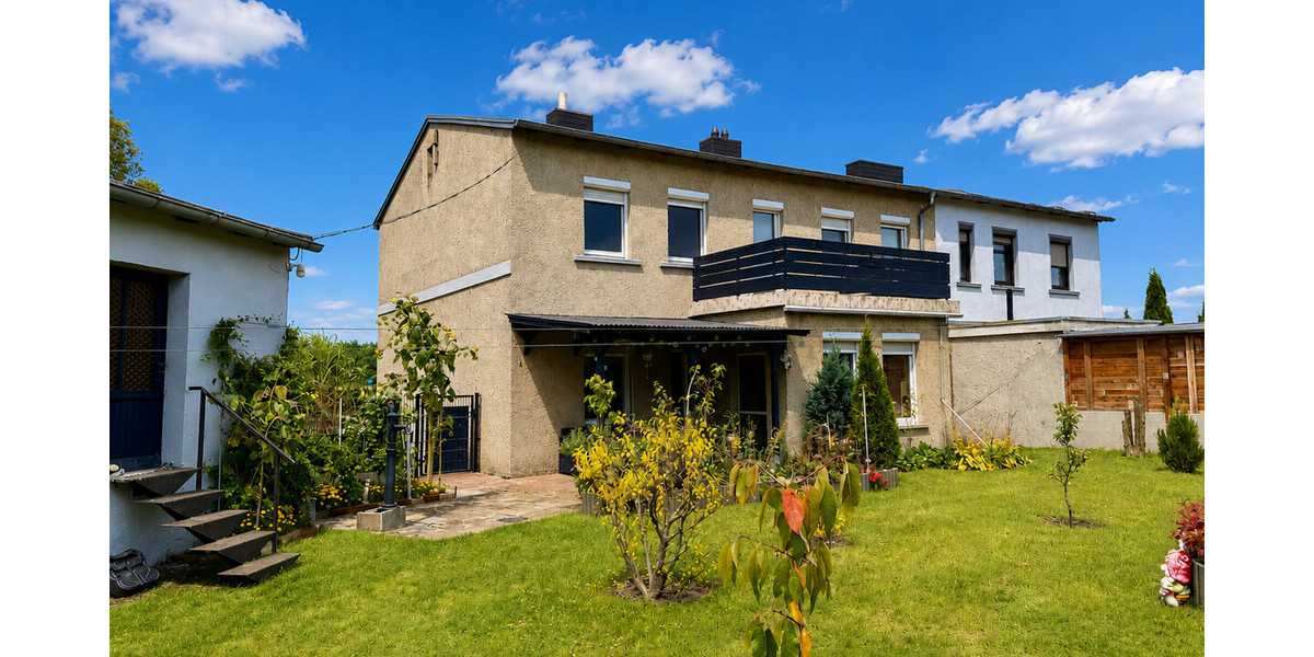 HORN IMMOBILIEN ++ liebevoll renoviertes Ein- oder Zweifamilienhaus in Torgelow mit großem Grundstück - Doppelhaushälfte Torgelow | Angebot:26674182